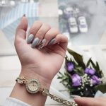 ساعت النگویی زنانه کارتیه مدل Baignoire با بند استیل
